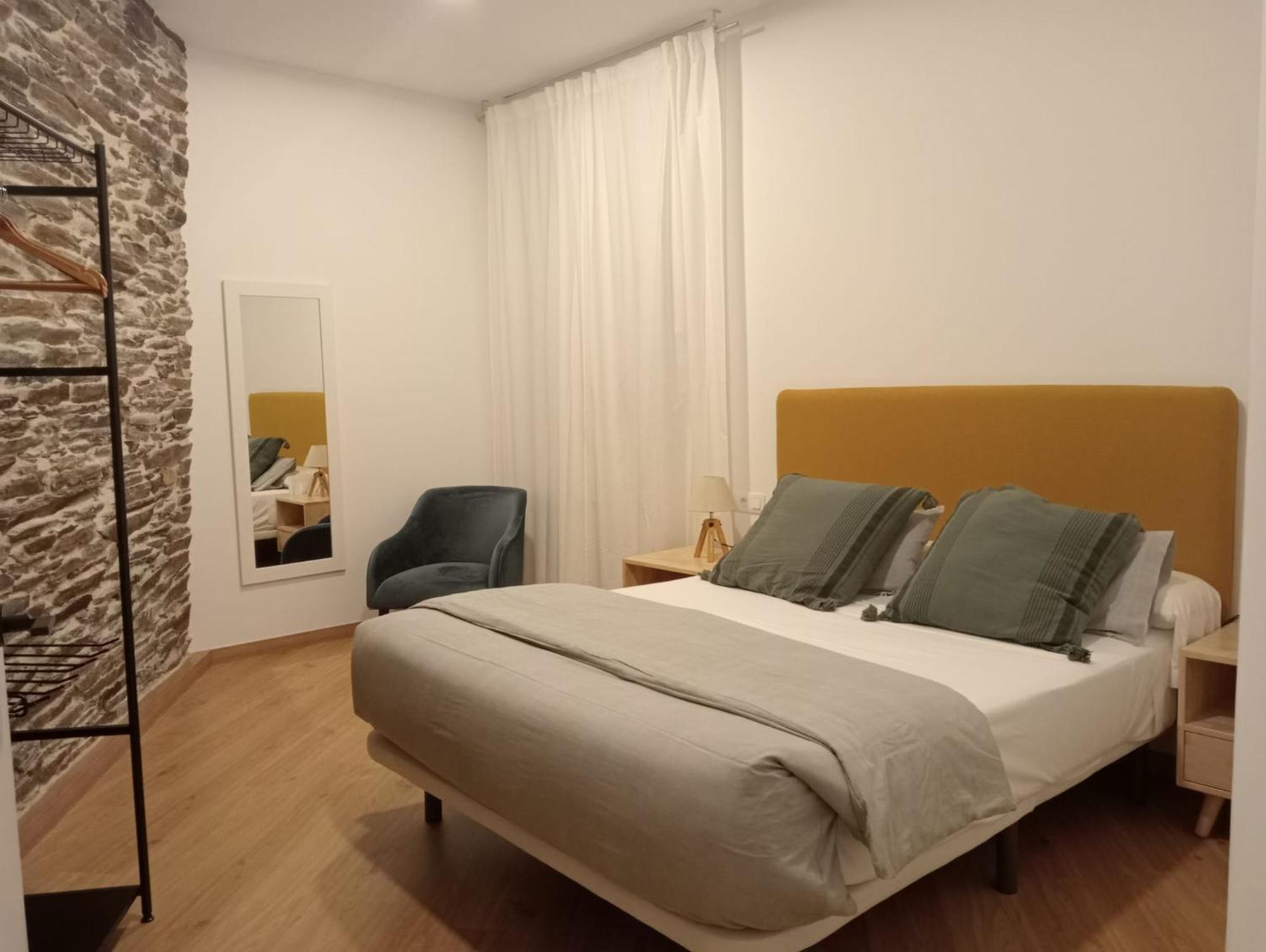 Apartamentos Armanya 3 Луго Экстерьер фото